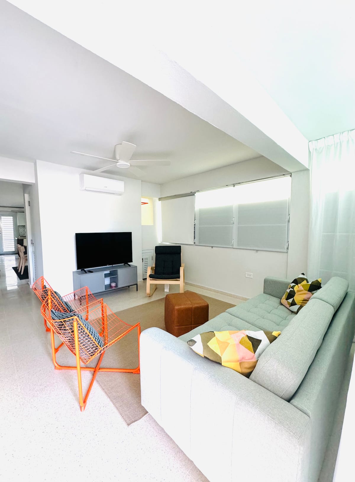 Modern Urban Bayamón living room